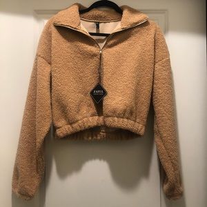 Cropped puffy fleece tan jacket NWT